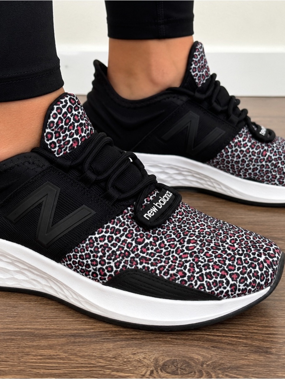 New Balance Fresh Foam Roav Leopard Print Women’s Size 6.5 Running Shoes